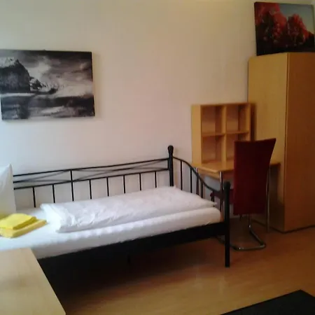 Gabelsberger To Share Apartment