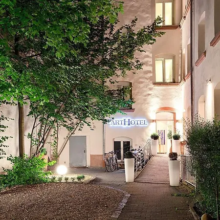 Arthotel 3* Norimberk
