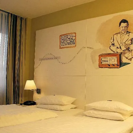 Hotel Arvena Messe 3*