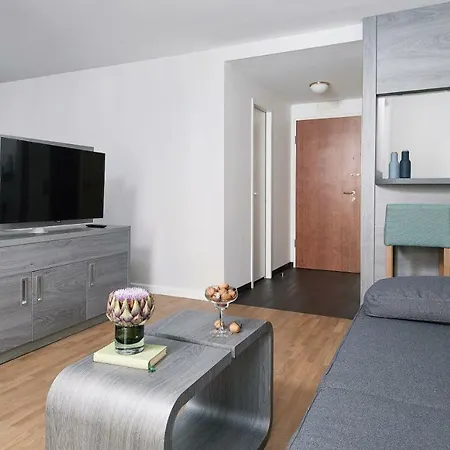 Living Apart-hotel 3*