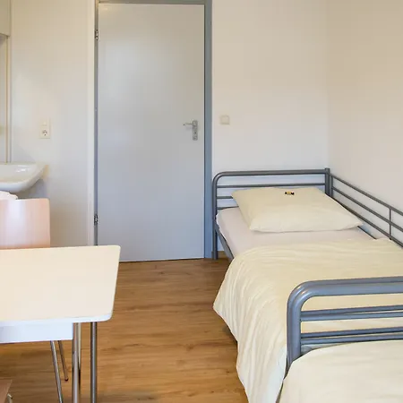 1, 2, Sleep Messe * Norymberga