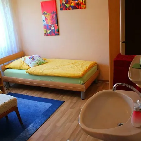 Thomas Apartment