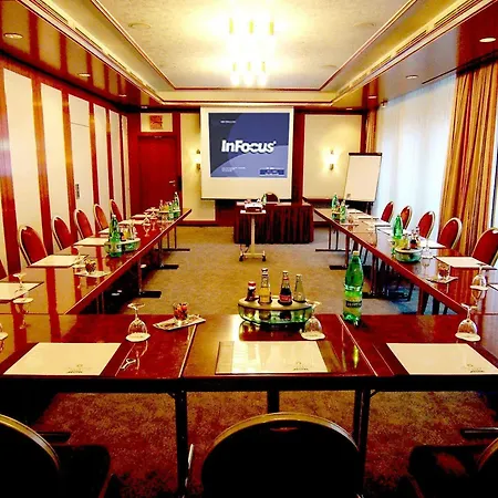 Arotel Best Living 3* Norimberk