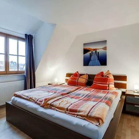 Apartment 81 Qm, Messe/exhibition Center *