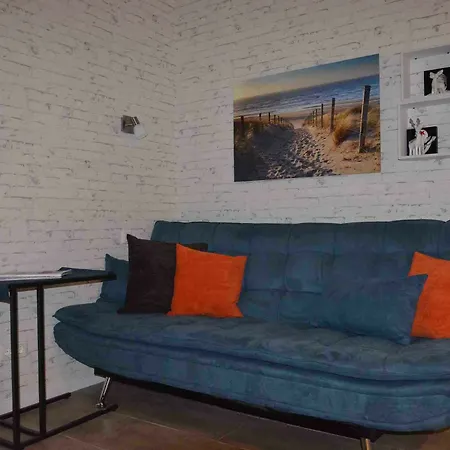 Apartment R&a Naftolin's Messe *