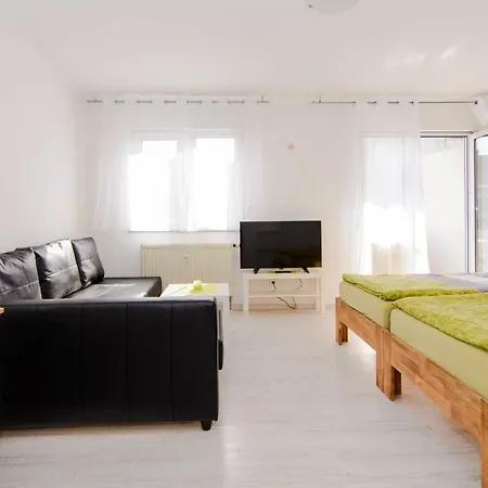 Private Close To Subway Νυρεμβέργη