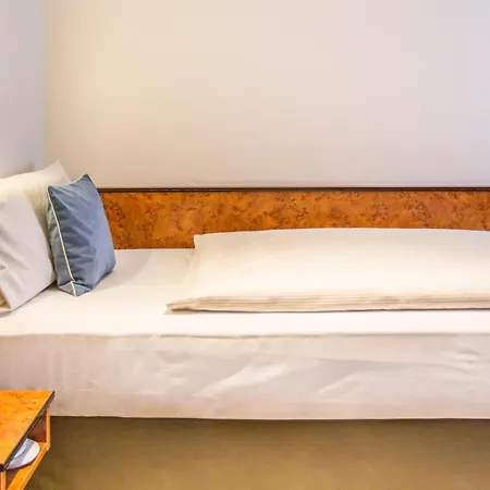 Bardolino Fine.food.hotel Готель