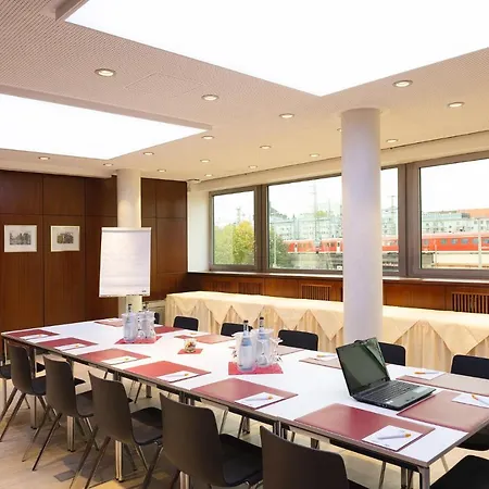 Ringhotel Loew's Merkur Hotel